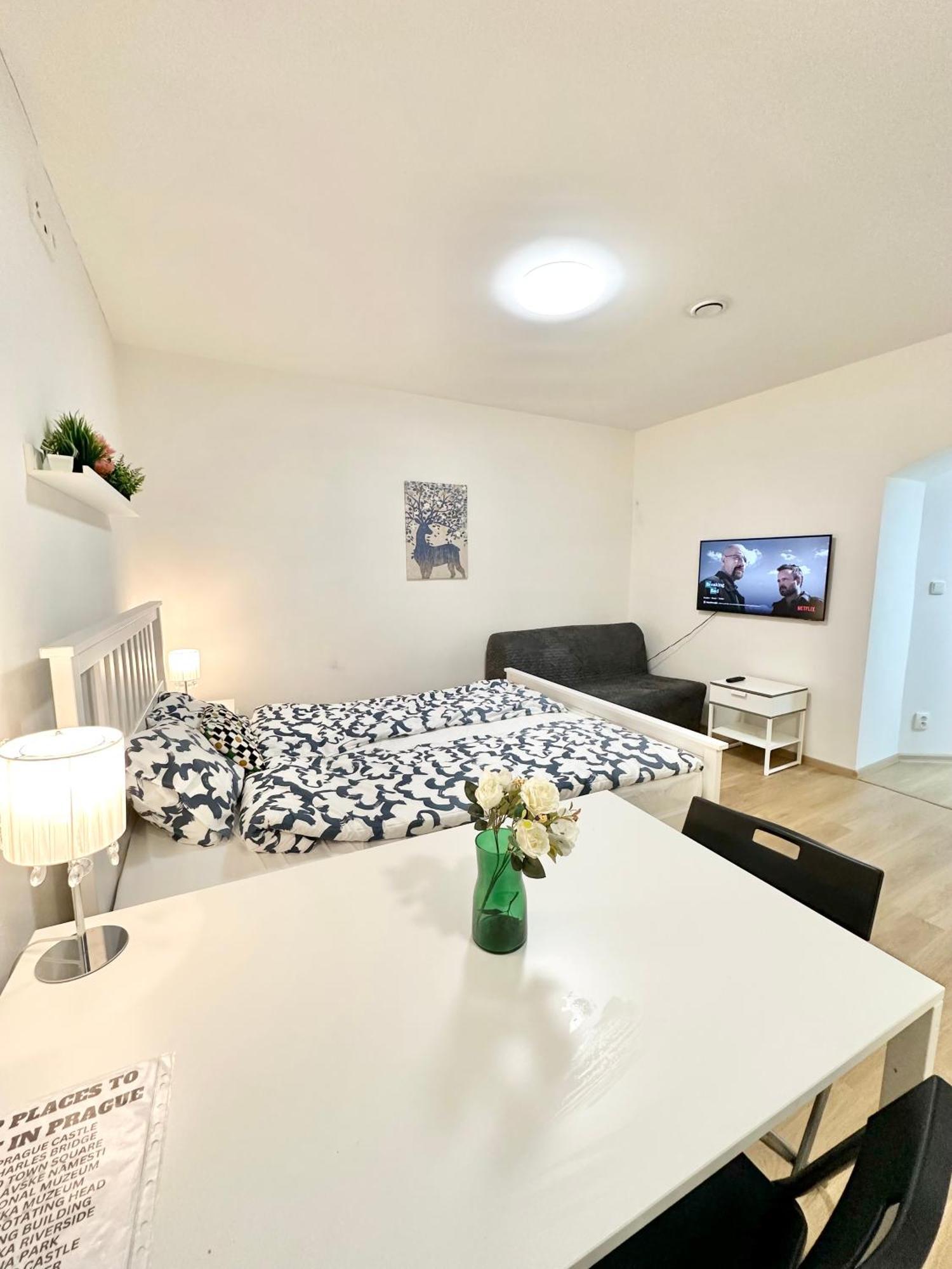The Little Peaceful Retreat Near Center * Prag
